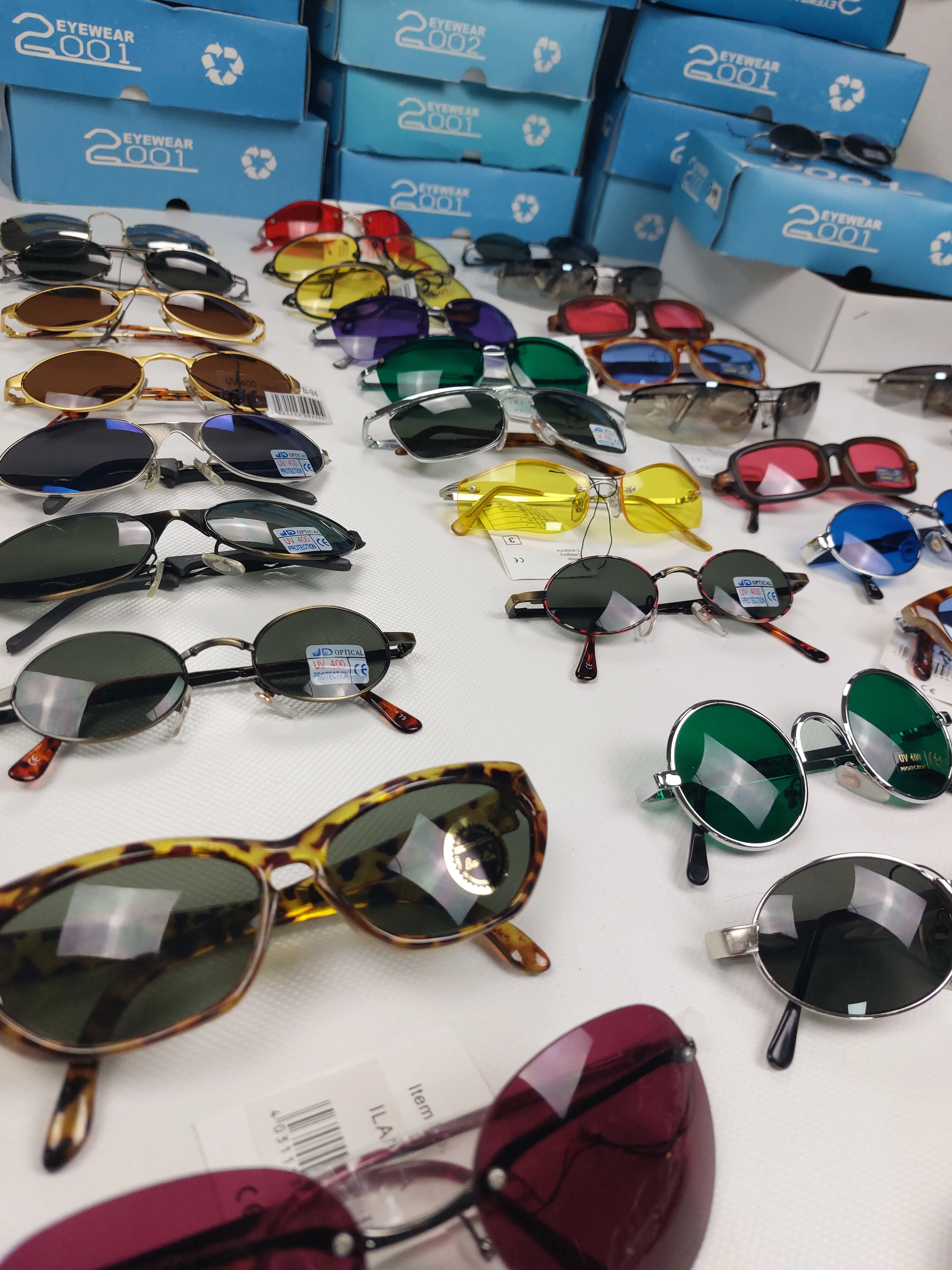 Vintage Y2K Sunglasses Deadstock - 504 pieces