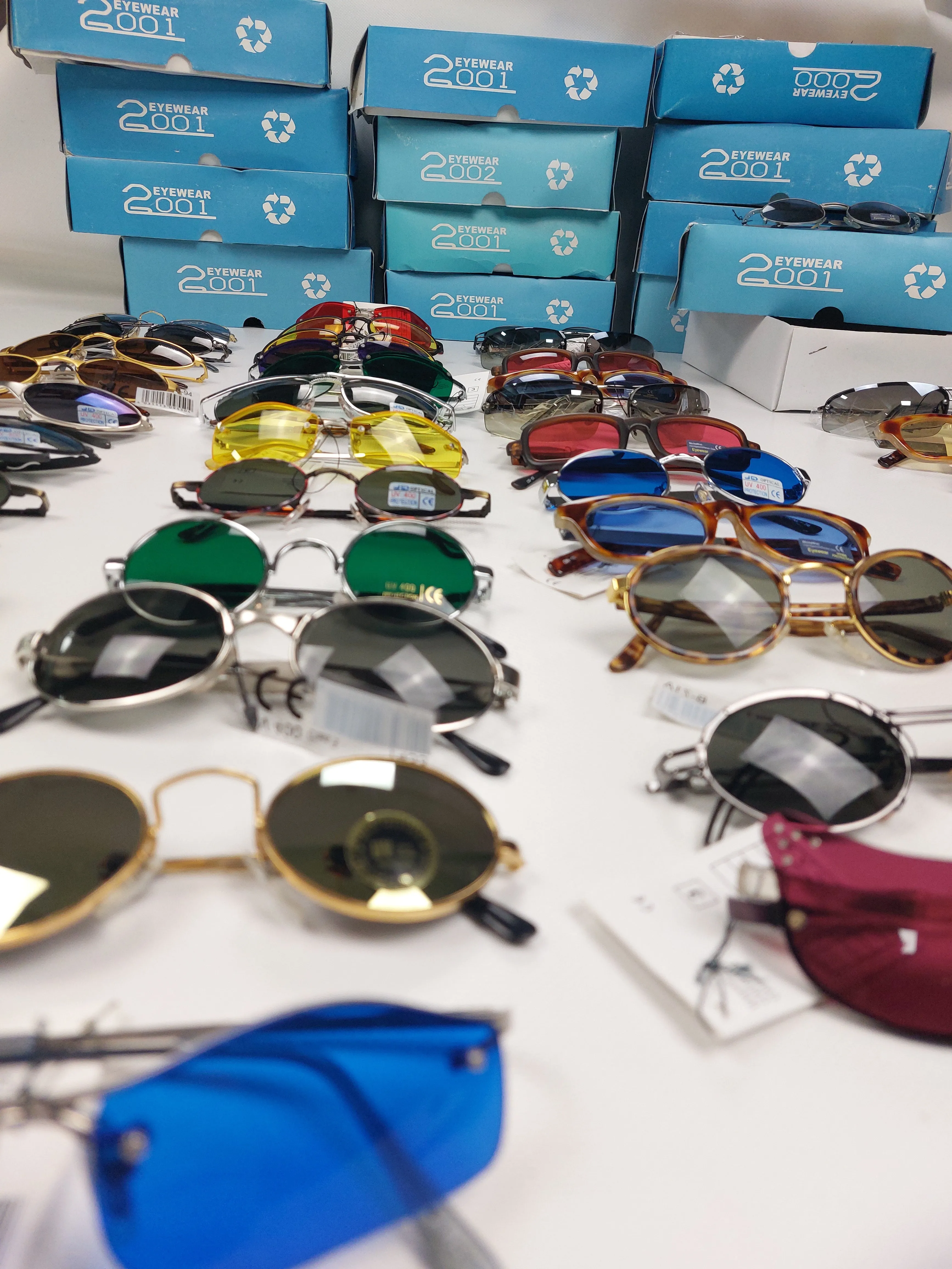 Vintage Y2K Sunglasses Deadstock - 504 pieces